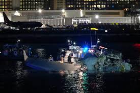 Washington D.C. Plane crashes in Potomac River